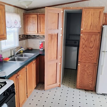 Photo of For Sale: 3-bedroom, 2-bathroom |  Canton 129