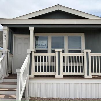 Thumbnail of mobile home