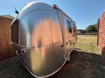Thumbnail of RV