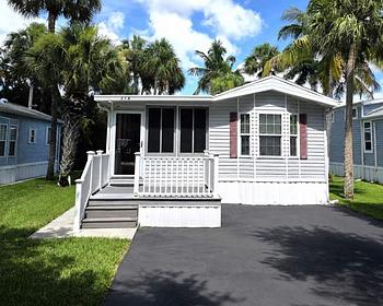 Thumbnail of mobile home