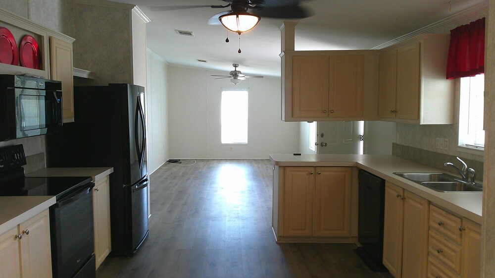 Lake Griffin Harbor Village