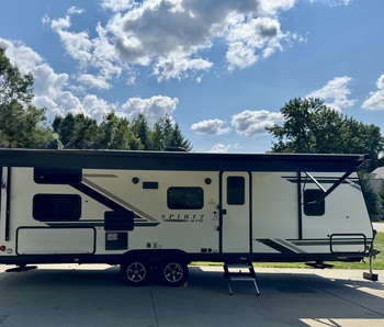 Thumbnail of RV