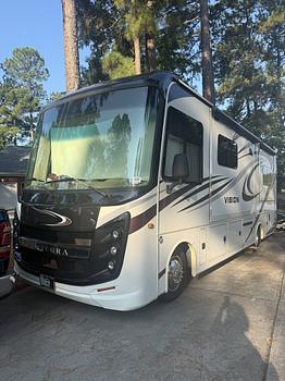 Thumbnail of RV