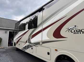 Thumbnail of RV