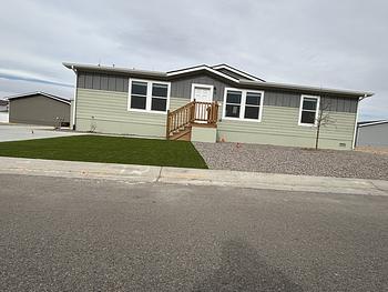 Thumbnail of mobile home