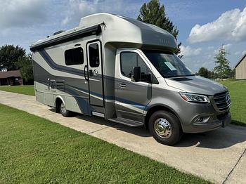 Thumbnail of RV