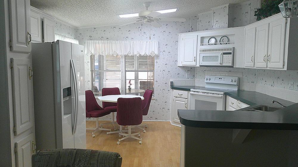 Lake Griffin Harbor Village