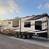 RV for Sale: 2019 FUZION FZ427