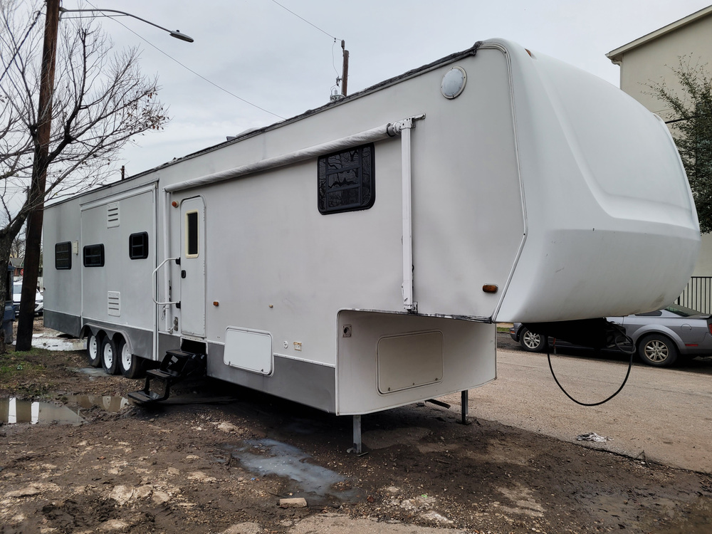 Photo of Rv