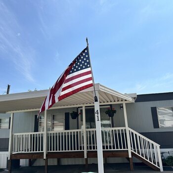 Thumbnail of mobile home