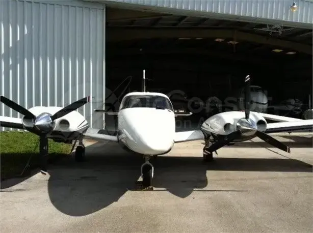6626/piper-pa-34-220t-seneca-v-2015-bimotores-a-pistao-venda-flightmarket-5157.jpg