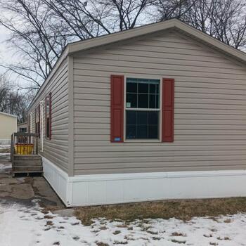 Thumbnail of mobile home