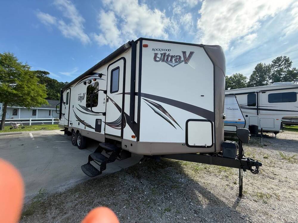 Photo of Rv