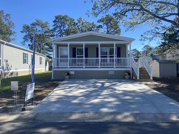 Thumbnail of mobile home