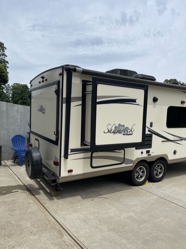 Photo of Rv