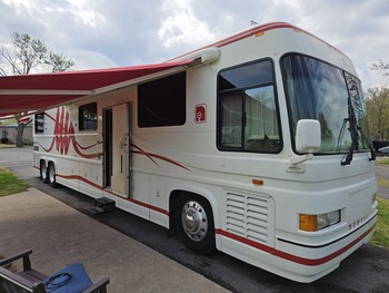 Thumbnail of RV