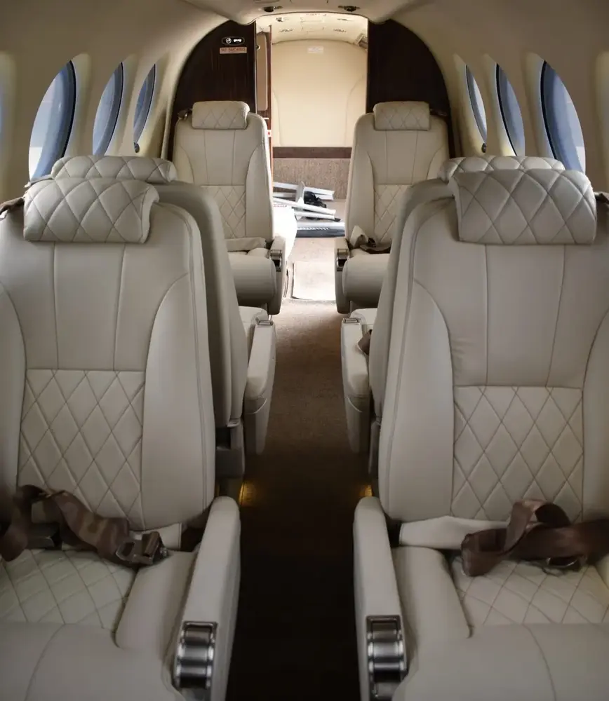 7096/beechcraft-king-air-350i-2016-flightmarket-id-7096-34524.webp
