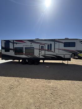 Thumbnail of RV