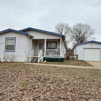 Thumbnail of mobile home