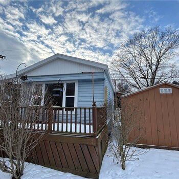 Thumbnail of mobile home