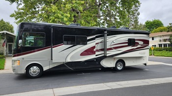 Thumbnail of RV