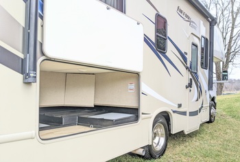 Thumbnail of RV