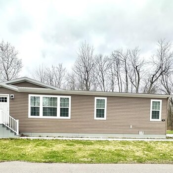 Thumbnail of mobile home