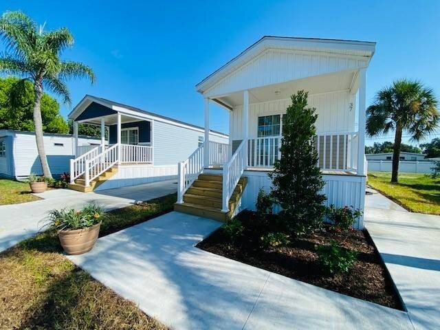 Photo of Mobile Home