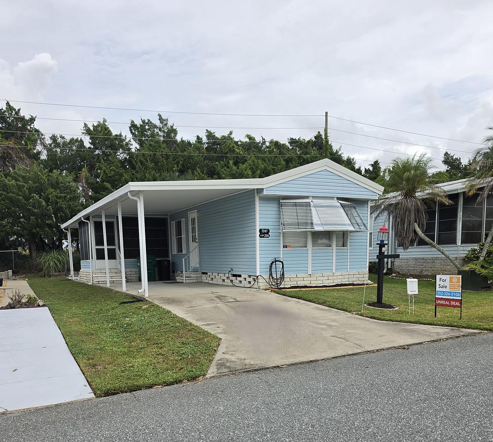 Lake Griffin Harbor Village