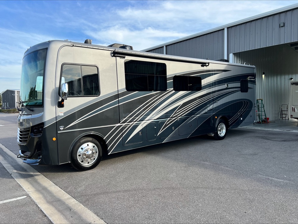Photo of Rv