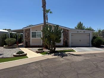 Thumbnail of mobile home