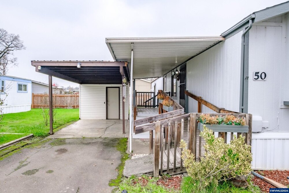 Photo of Mobile Home