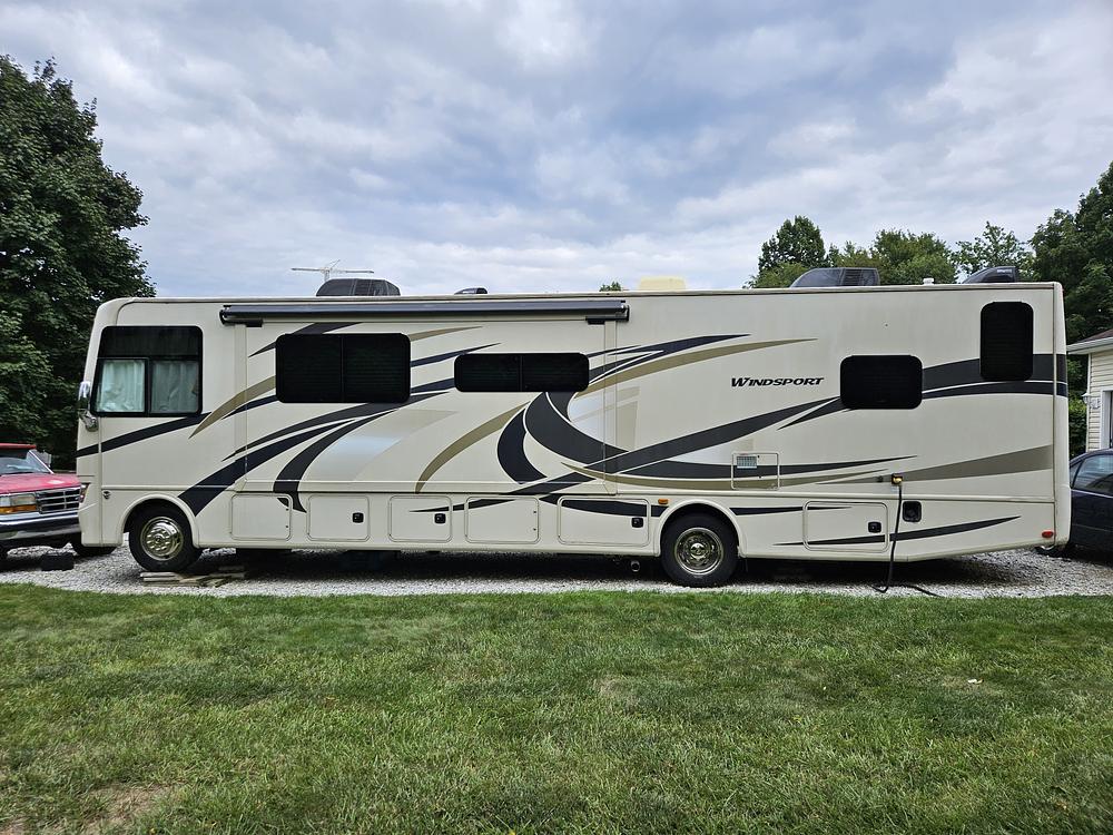 Photo of Rv