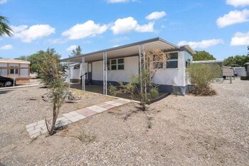 Thumbnail of mobile home