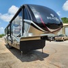 RV for Sale: 2018 BEACON 40FLB