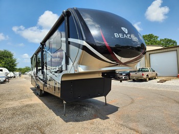 Thumbnail of RV
