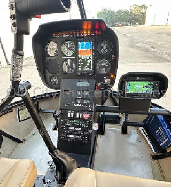 r-44-raven-ii__4.jpg