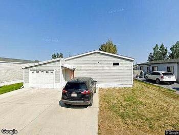 Thumbnail of mobile home