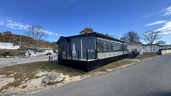 Thumbnail of mobile home