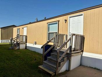 Thumbnail of mobile home