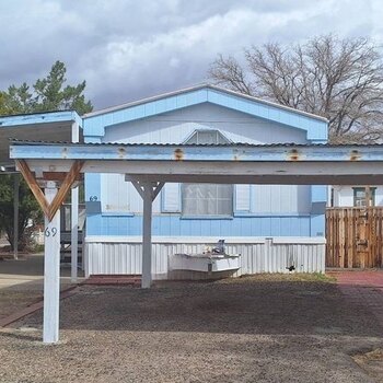 Thumbnail of mobile home
