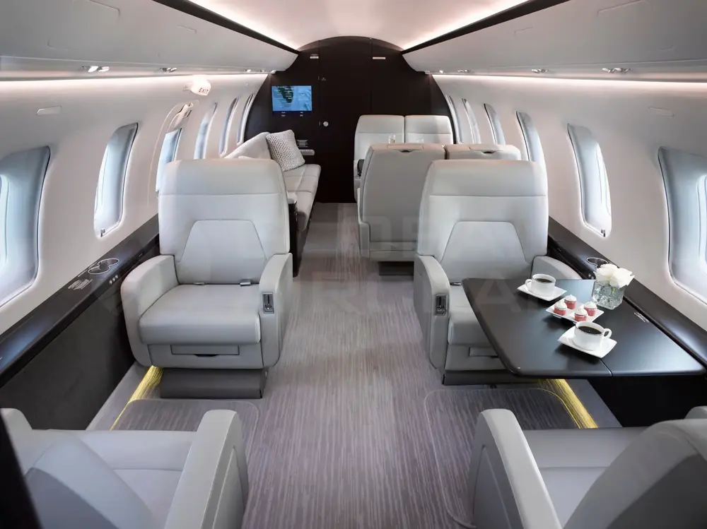 6809/bombardier-challenger-605-2010-flightmarket-id-6809-23166.webp