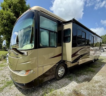 Thumbnail of RV