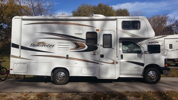 Thumbnail of RV