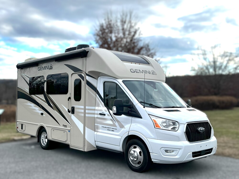 Photo of Rv