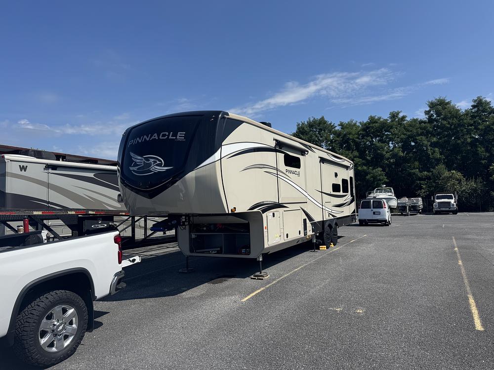 Photo of Rv