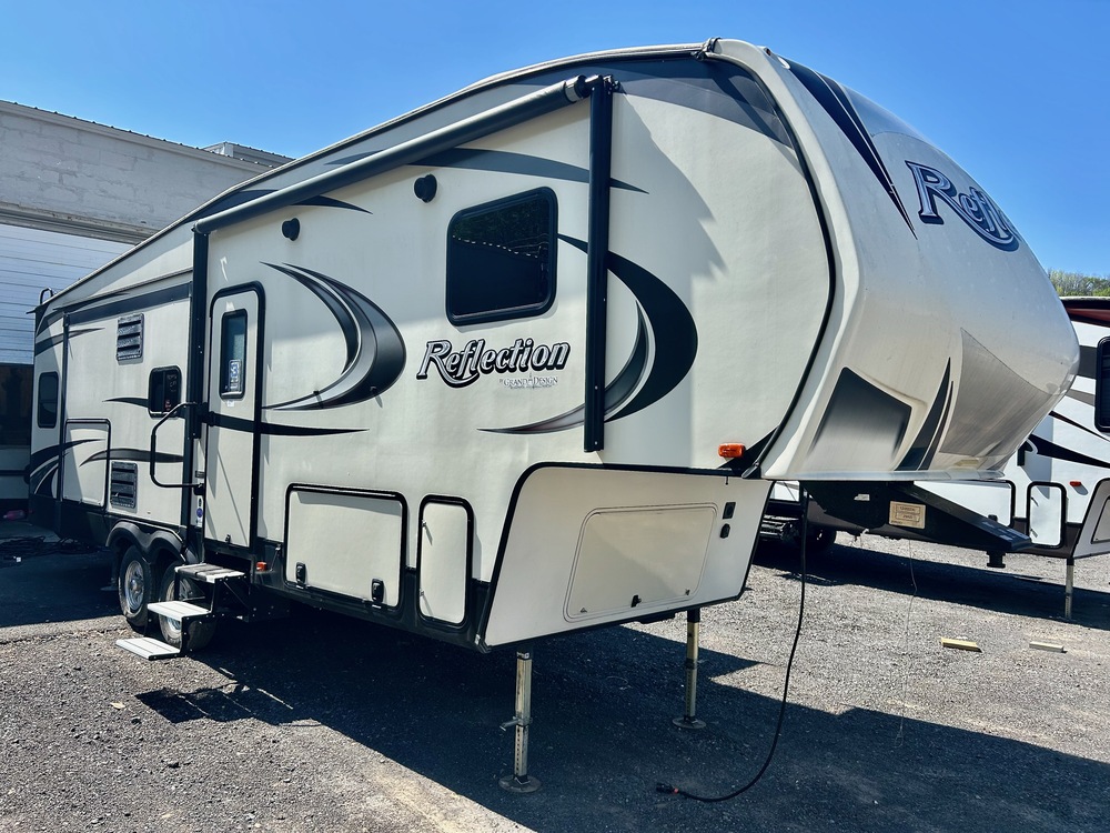 Photo of Rv