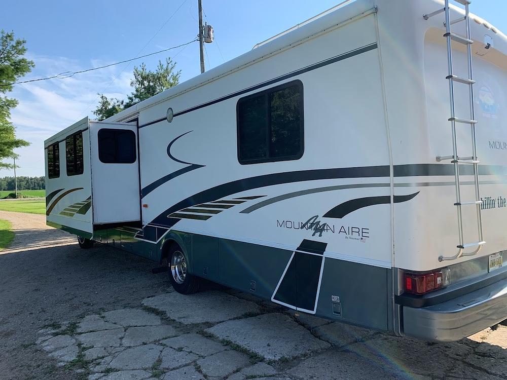 Photo of Rv