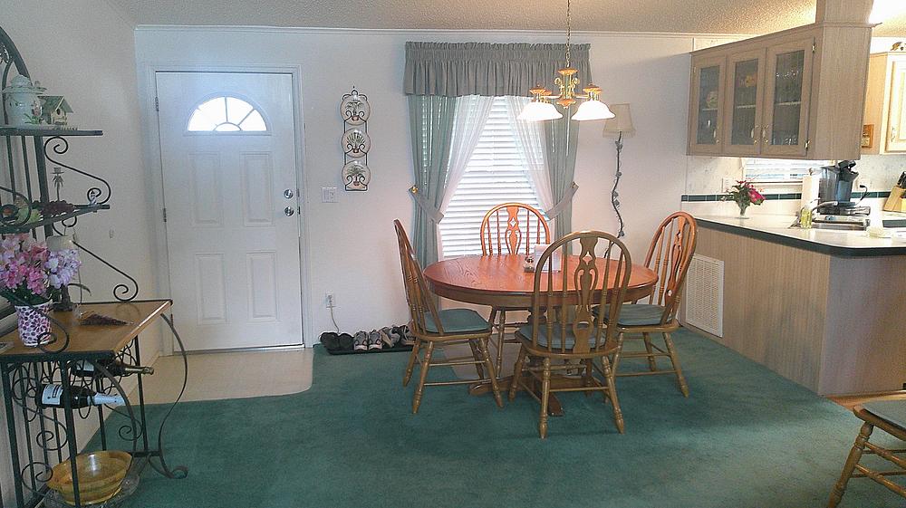 Lake Griffin Harbor Village