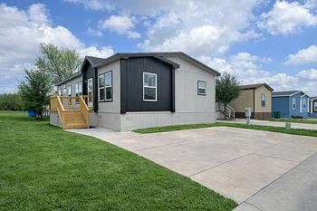 Thumbnail of mobile home